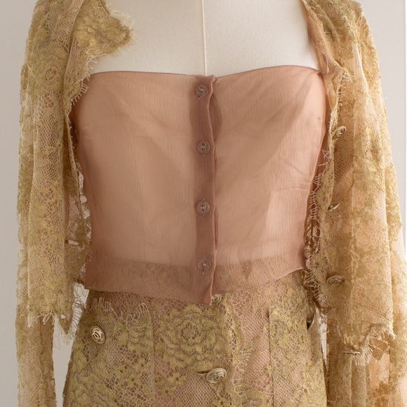 Chanel F/W 2020 Metiers D'Art Shimmery Gold Beige Lace Top Skirt 20A Suit - Picture 13 of 17